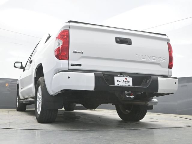 Used 2017 Toyota Tundra SR5 w/ SR5 Upgrade Package AWD/4WD image 38