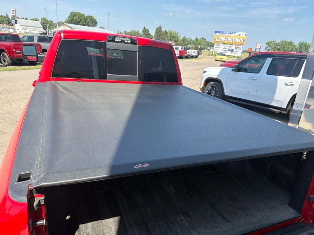 Used 2026 RAM 2500 Laramie AWD/4WD image 10