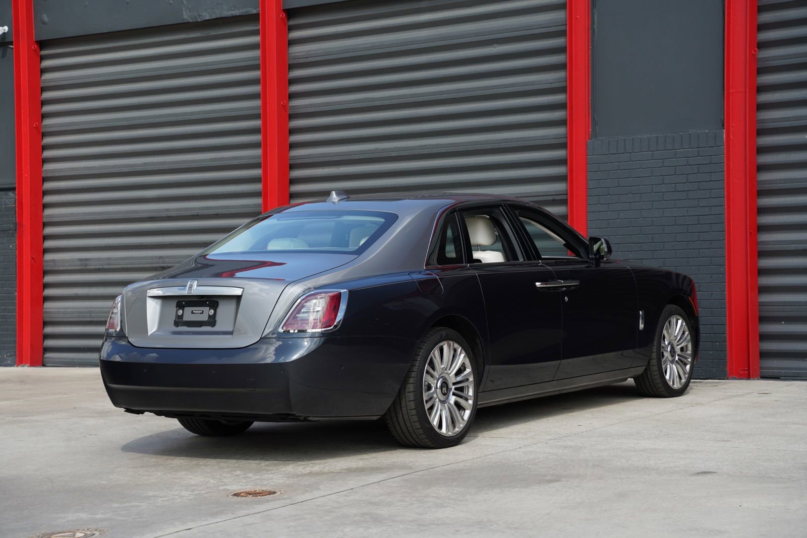 Used 2021 Rolls-Royce Ghost image 12