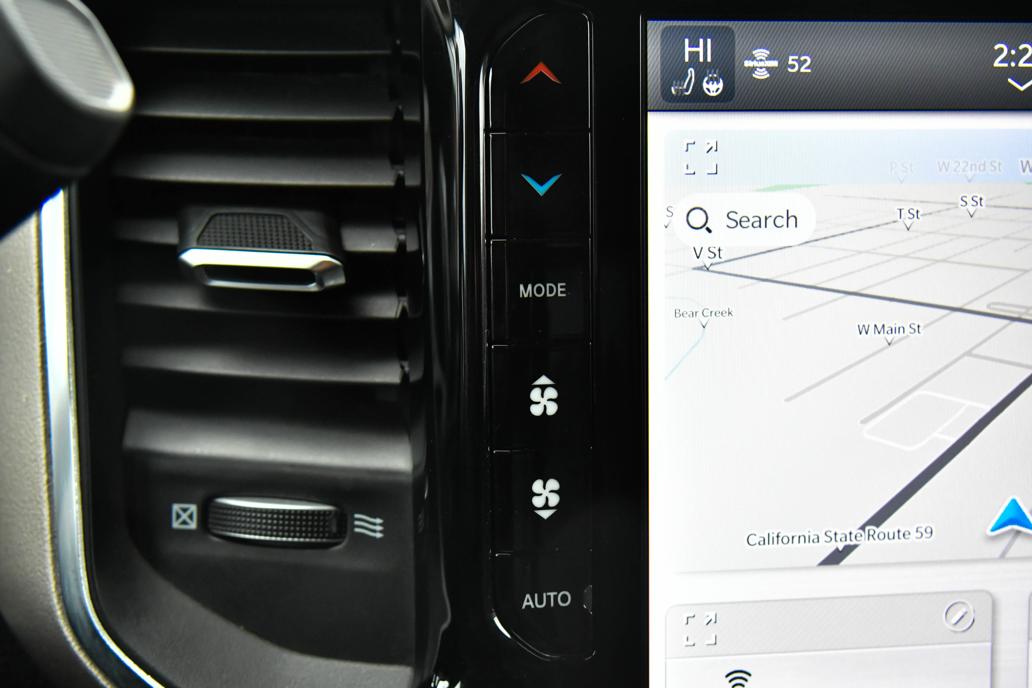 Used 2024 RAM 2500 Laramie image 30