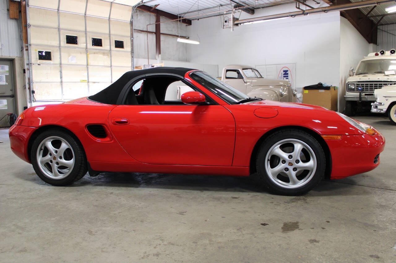 Used 1997 Porsche Boxster RWD image 7