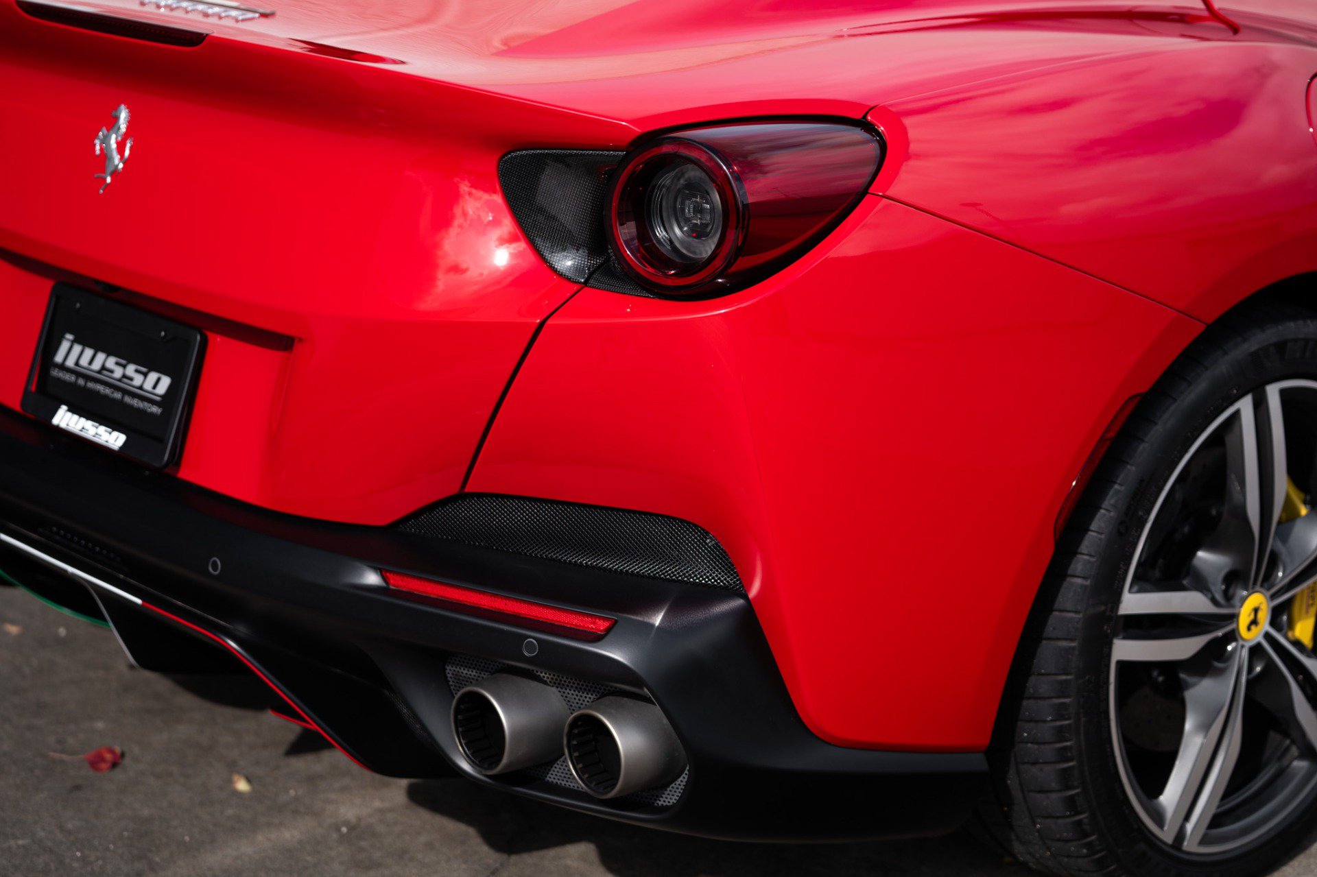 Used 2019 Ferrari Portofino RWD image 28