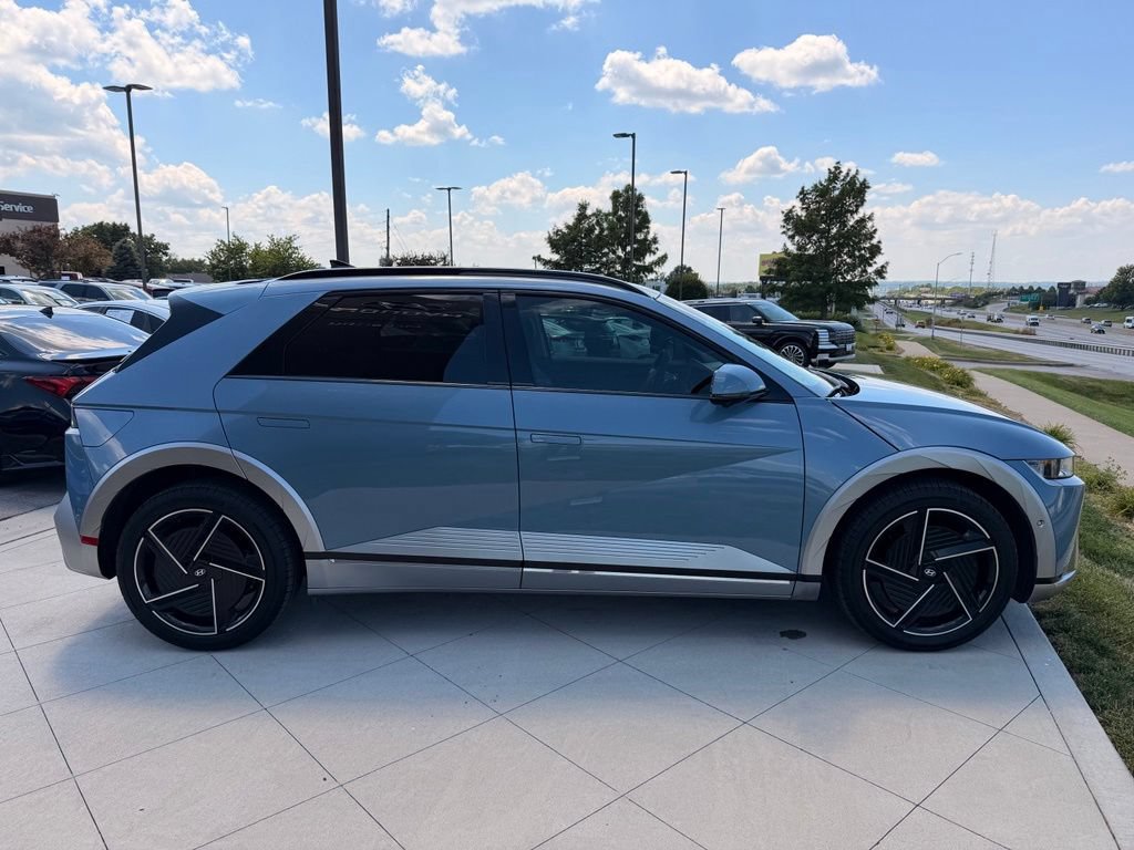 Used 2026 Hyundai Ioniq 5 Limited AWD/4WD image 10
