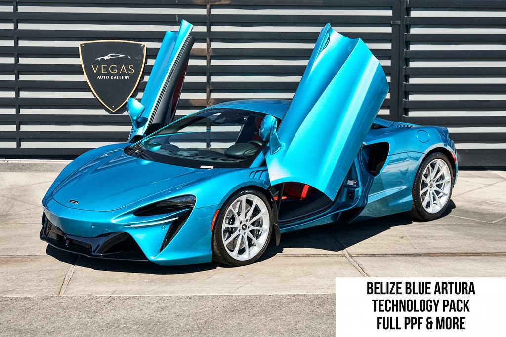 Used 2024 McLaren Artura RWD image 1