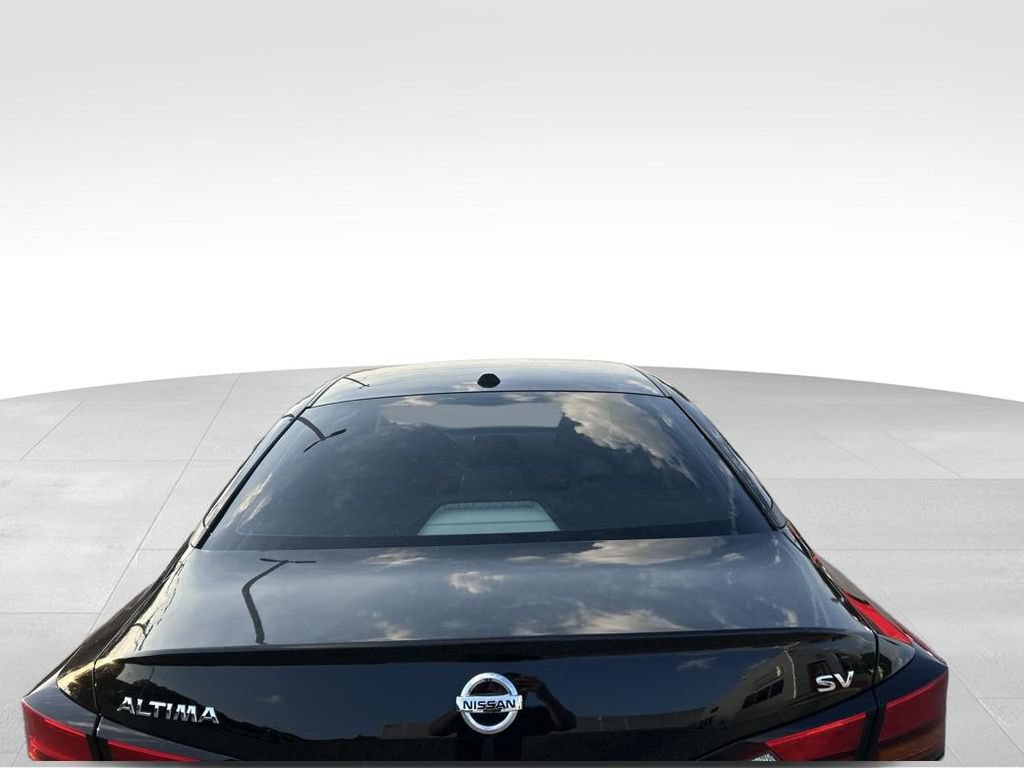 Used 2022 Nissan Altima 2.5 SV w/ SV Premium Package AWD/4WD image 4