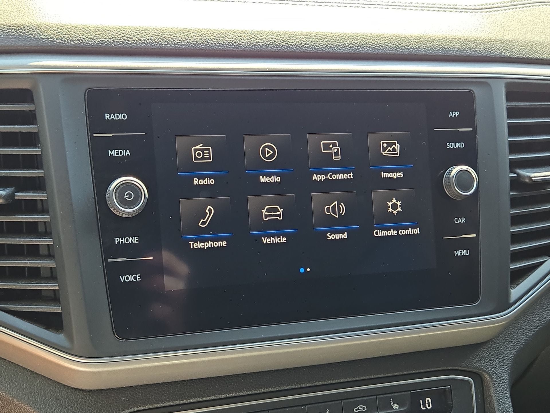 Used 2019 Volkswagen Atlas SE AWD/4WD image 19