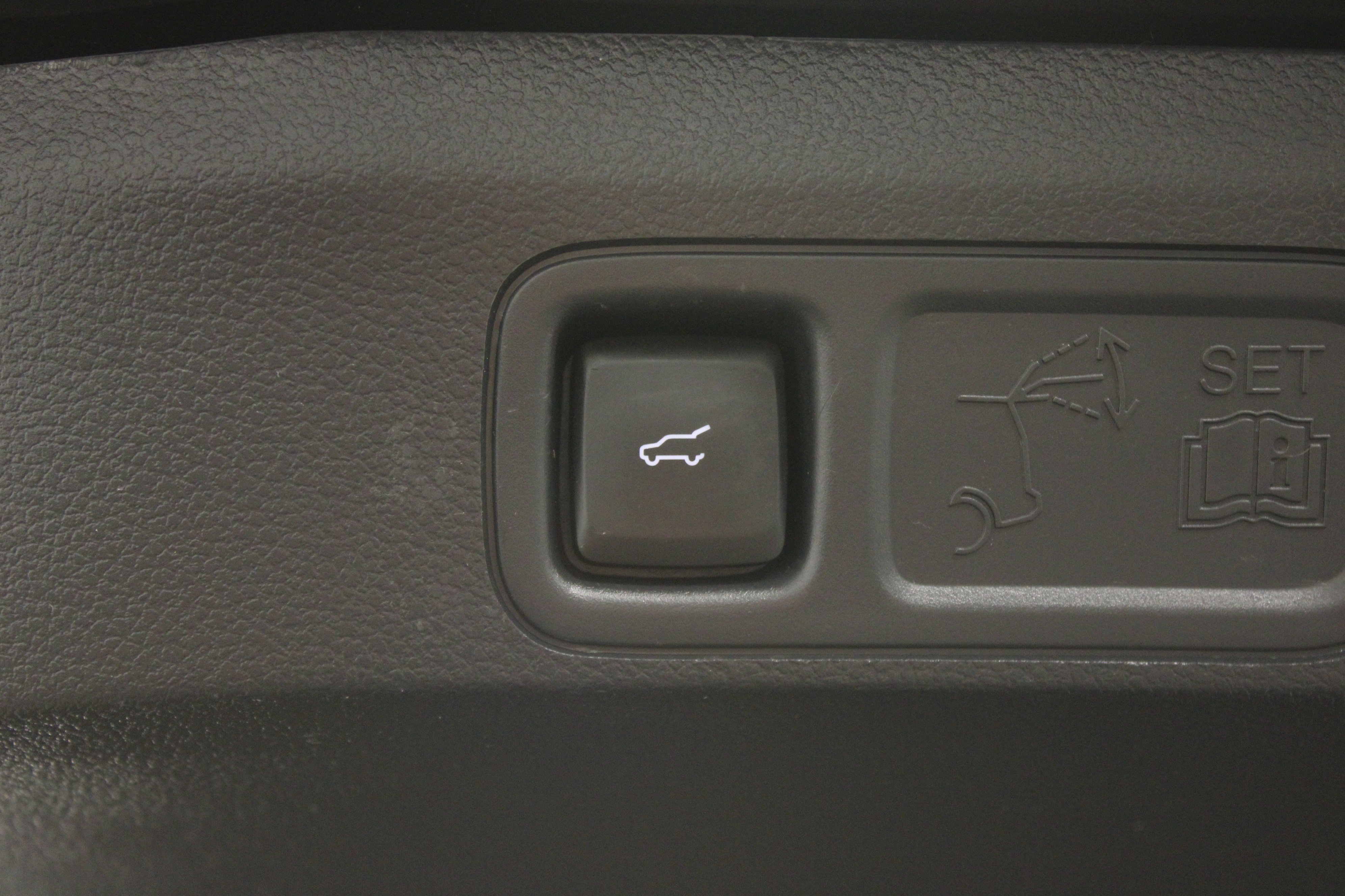 Used 2024 Lincoln Navigator Reserve image 15