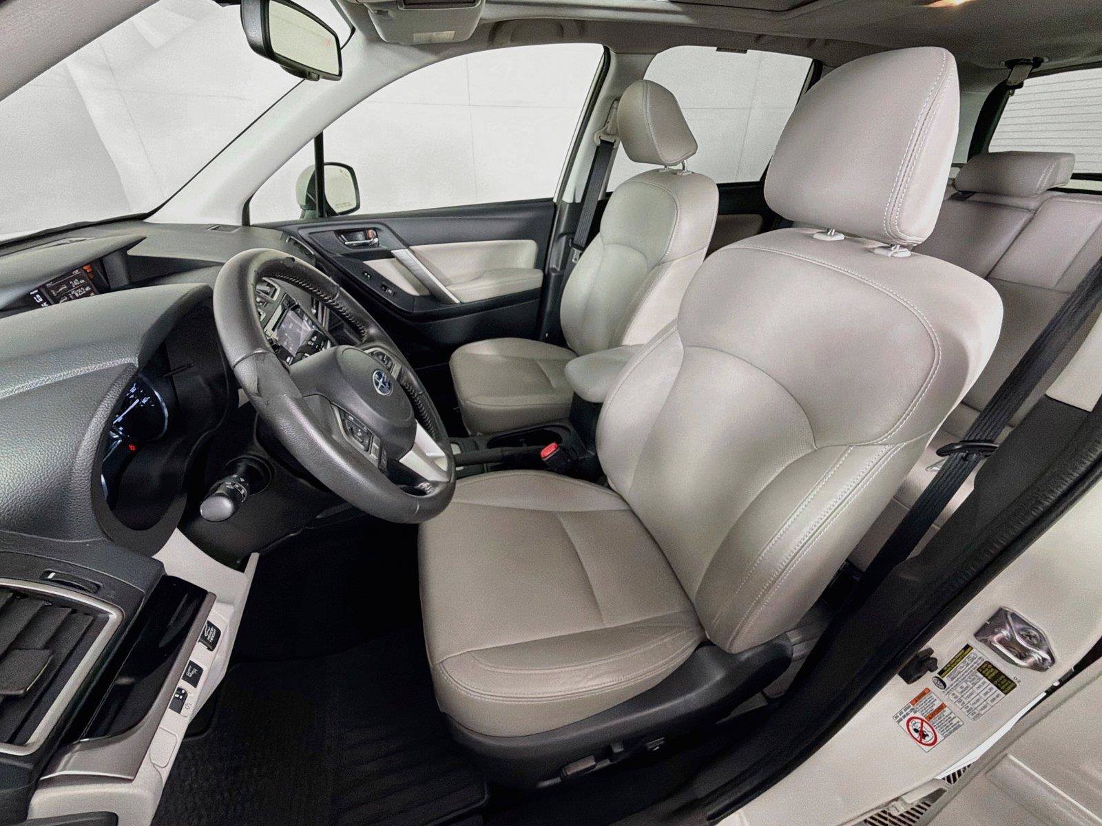 Used 2017 Subaru Forester 2.5i Limited AWD/4WD image 2