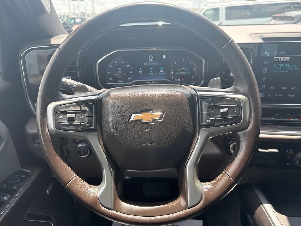 Used 2023 Chevrolet Silverado 1500 LTZ w/ LTZ Convenience Package II AWD/4WD image 28