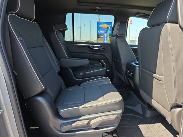 New 2026 Chevrolet Suburban Premier image 15