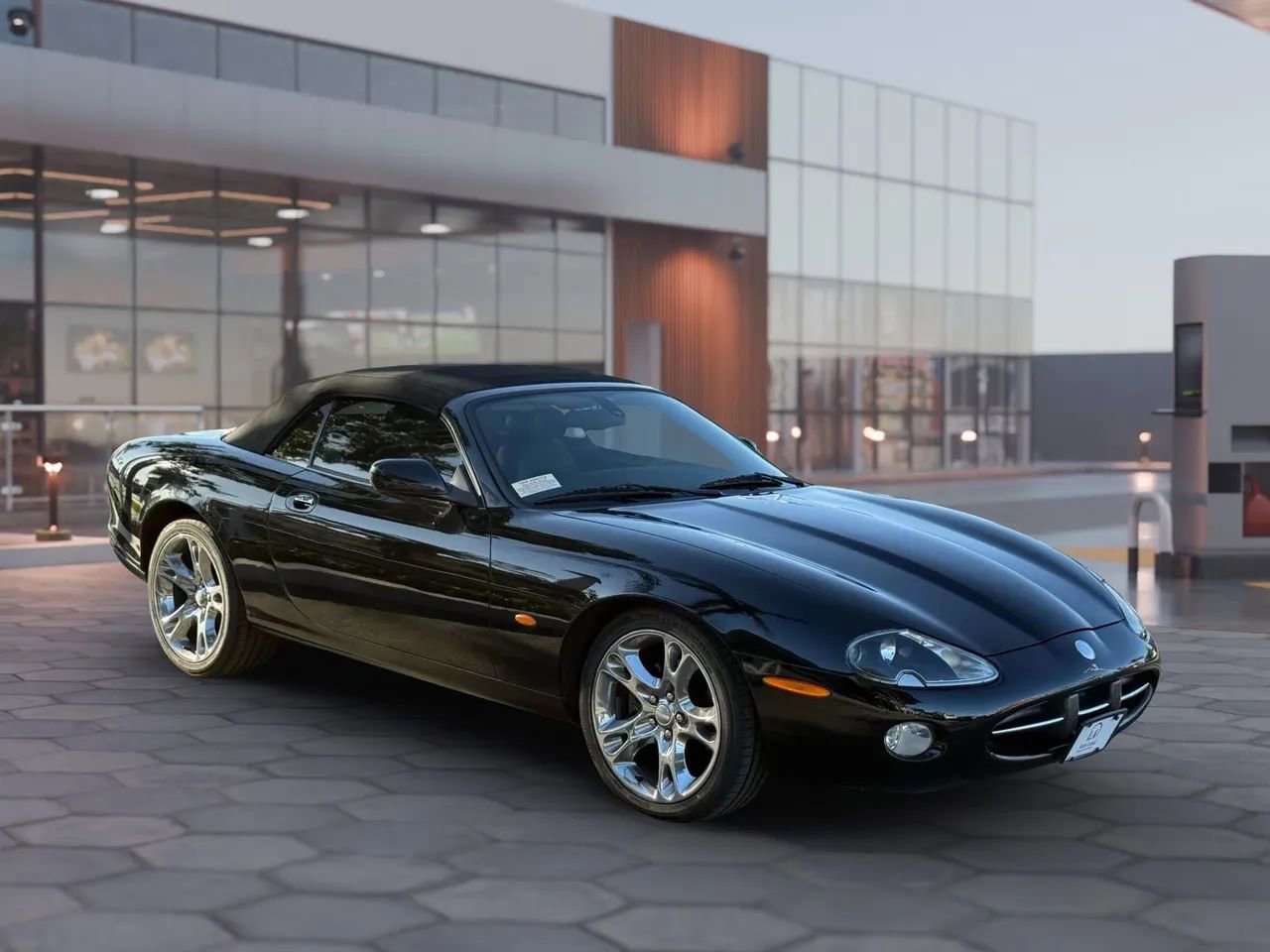Used 2004 Jaguar XK8 Convertible RWD image 17