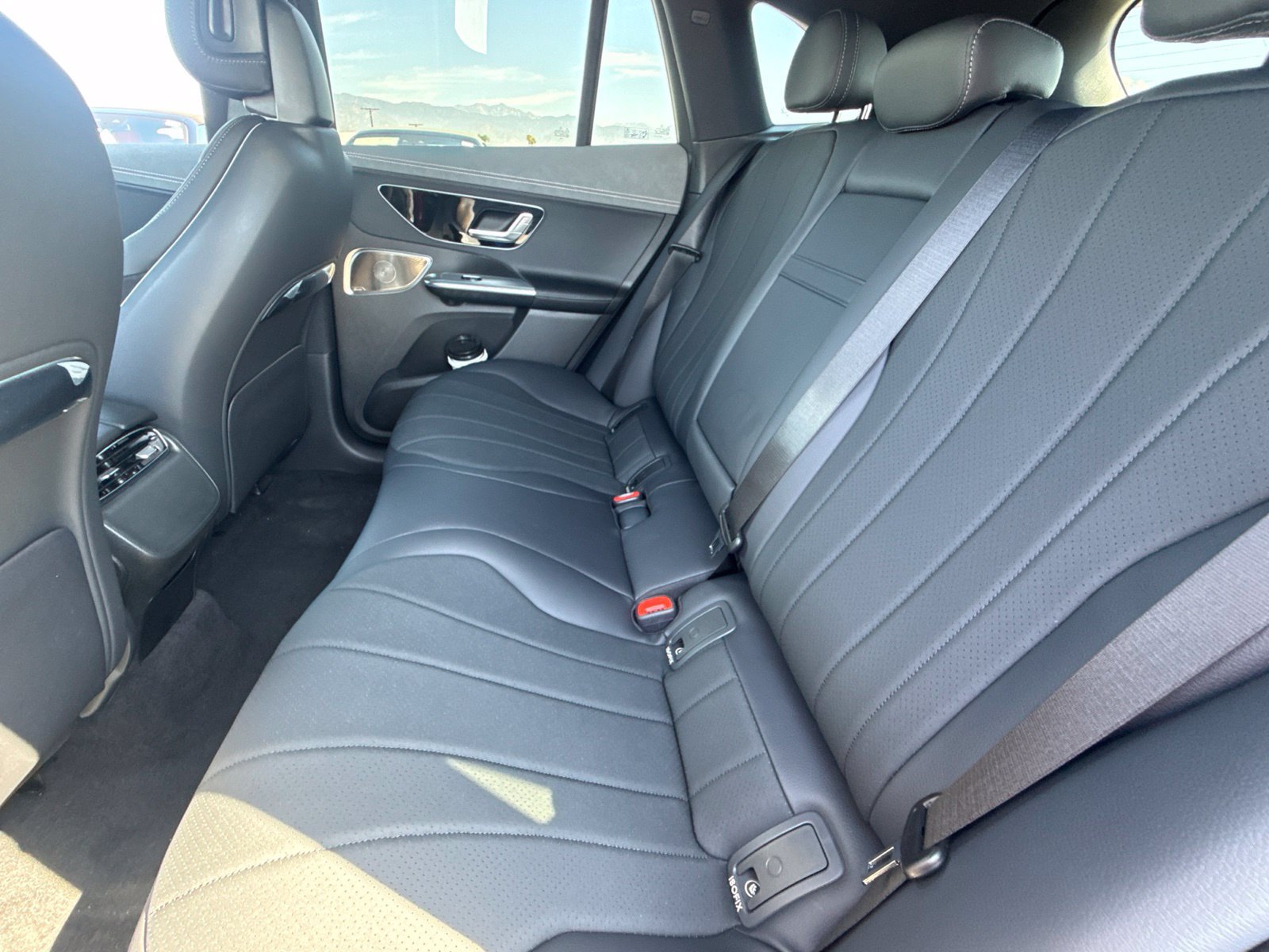 New 2026 Mercedes-Benz EQE 320+ SUV image 28