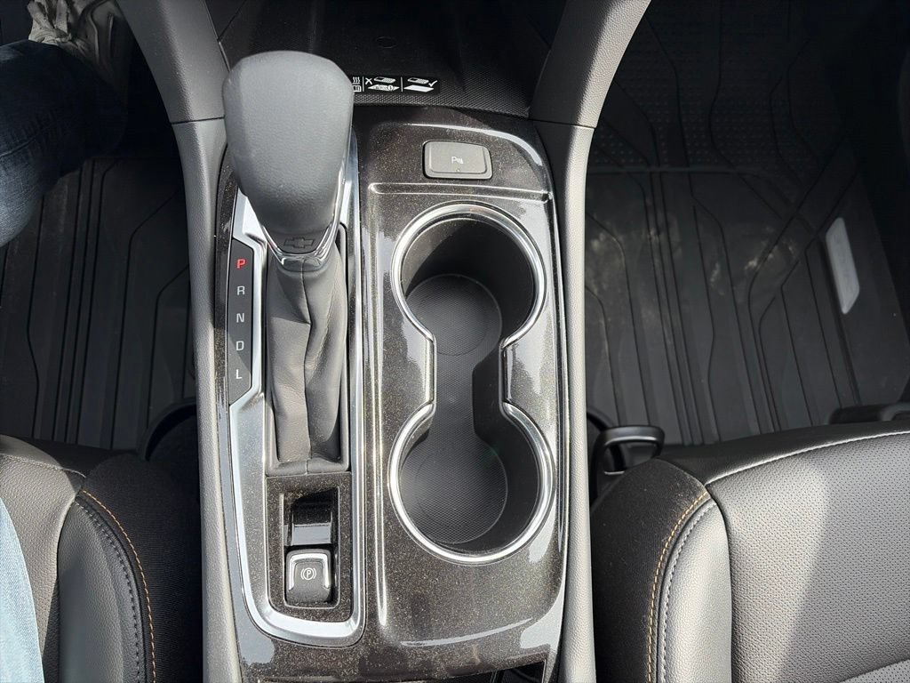 Used 2024 Chevrolet Equinox Premier w/ LPO, Floor Liner Package FWD image 22