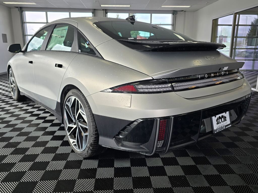 New 2025 Hyundai Ioniq 6 SEL image 6