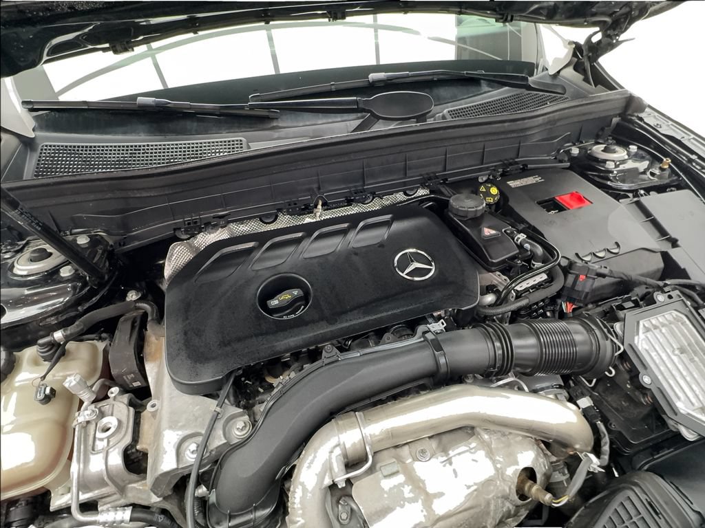 Used 2024 Mercedes-Benz GLB 250 image 18