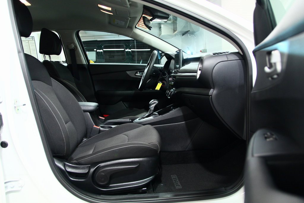 Used 2020 Kia Forte LXS image 23