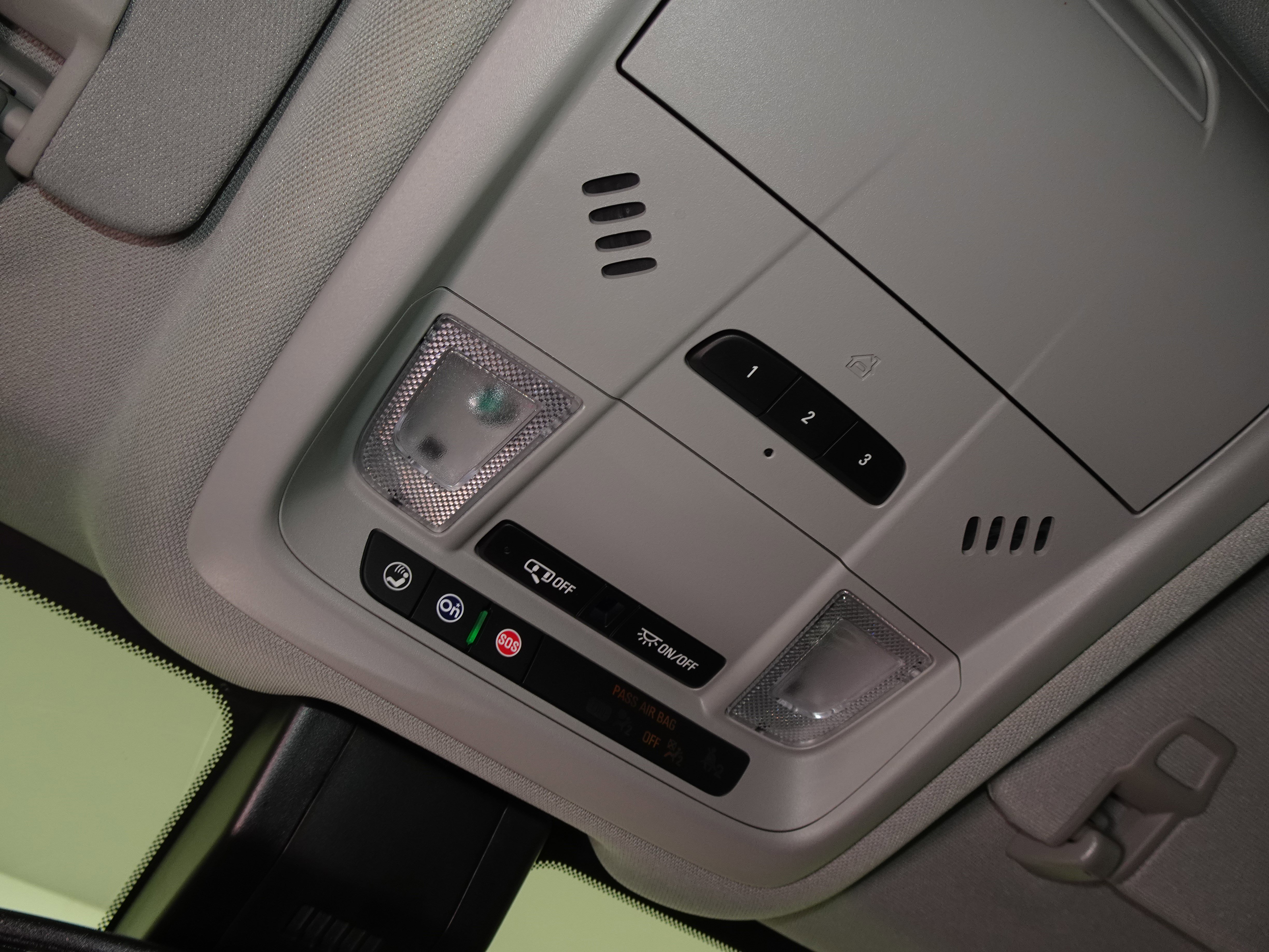 Used 2023 GMC Terrain SLT w/ LPO, Floor Liner Package image 49