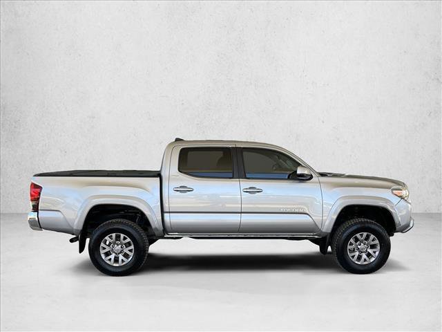 Used 2018 Toyota Tacoma SR5 RWD image 4