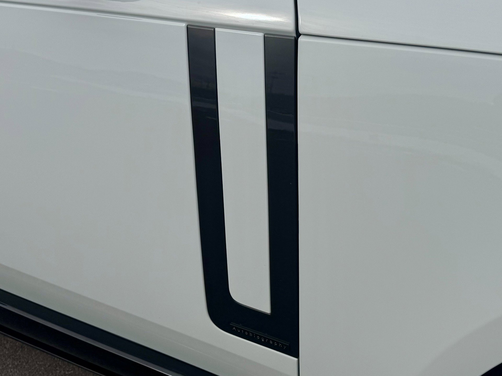 Used 2024 Land Rover Range Rover Long Wheelbase Autobiography image 71