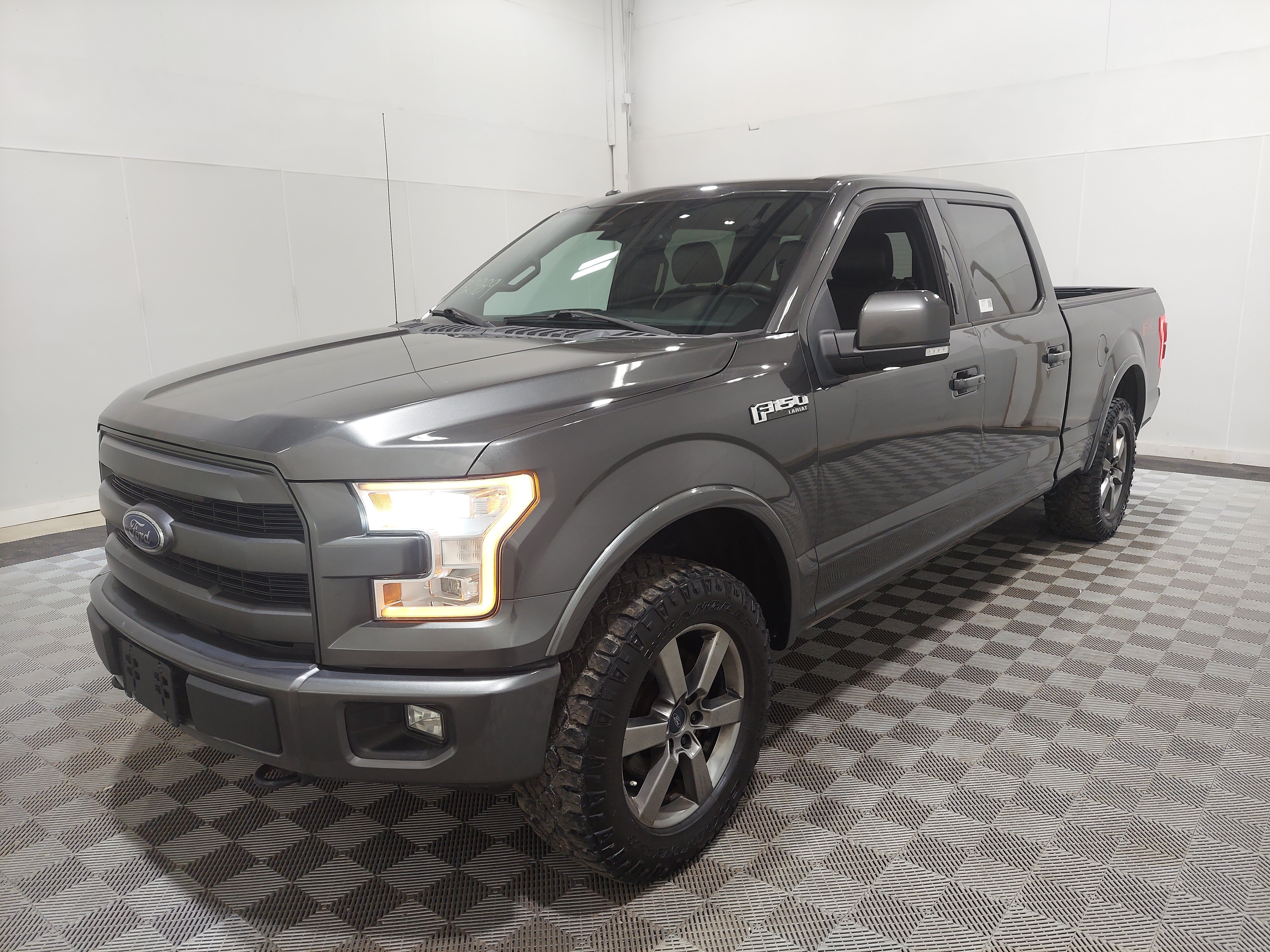 Used 2015 Ford F150 Lariat w/ Equipment Group 502A Luxury