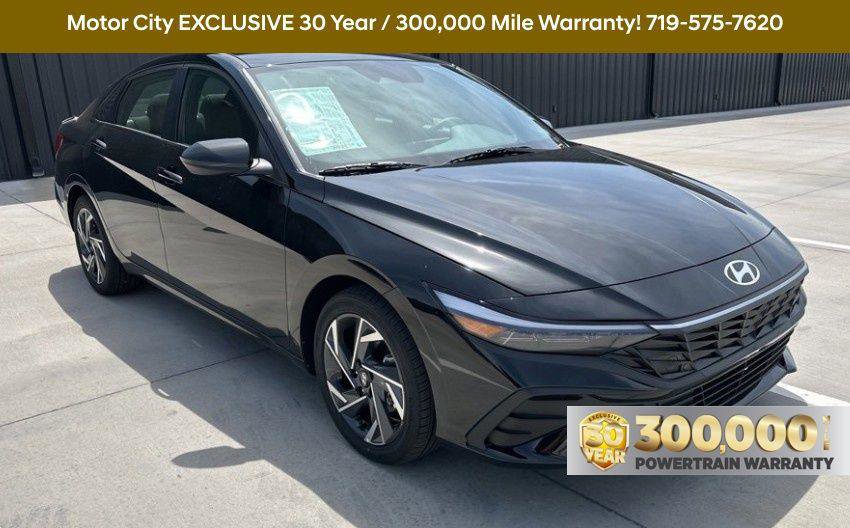 New 2025 Hyundai Elantra SEL image 6