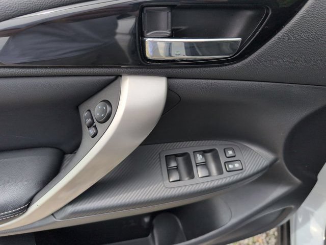 Used 2025 Mitsubishi Eclipse Cross SE AWD/4WD image 13