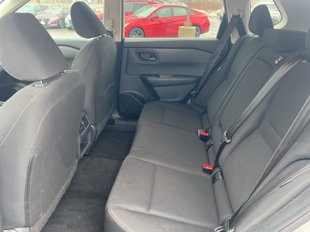 Certified 2024 Nissan Rogue S image 9