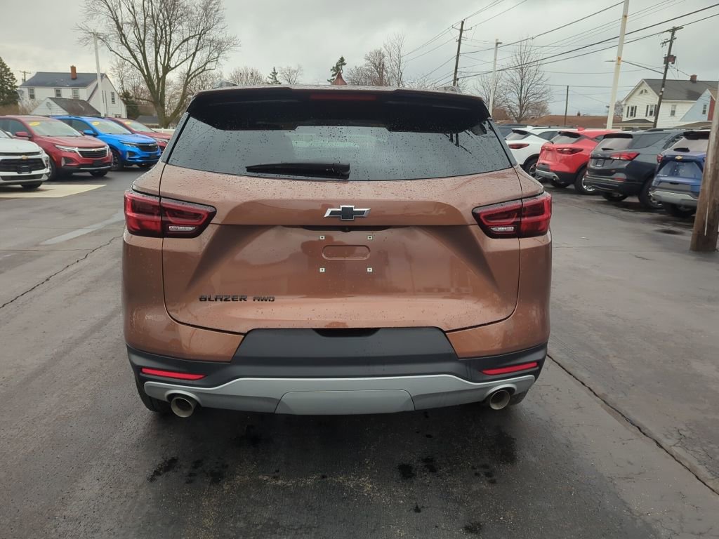 Certified 2024 Chevrolet Blazer LT w/ Convenience Package image 9