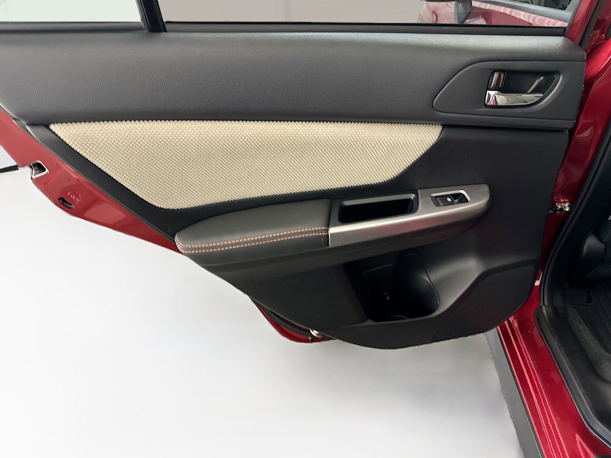 Used 2017 Subaru Crosstrek 2.0i Premium image 26