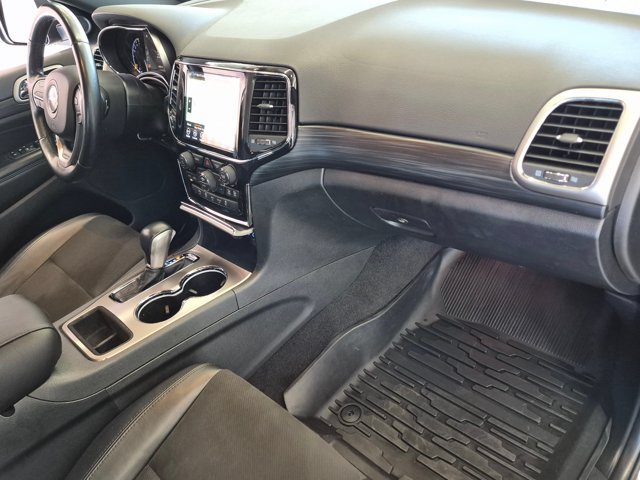 Used 2021 Jeep Grand Cherokee Laredo X RWD image 23