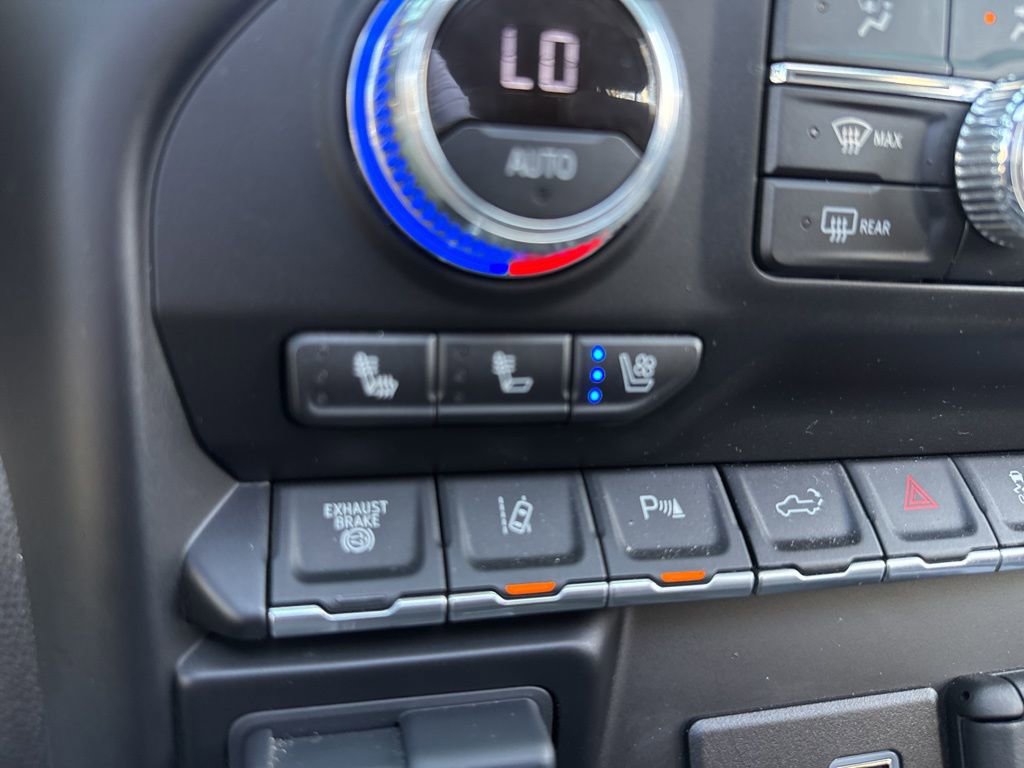 Used 2023 GMC Sierra 3500 Denali w/ Denali Black Diamond Edition image 53