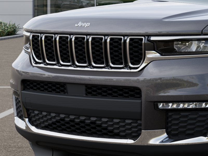 New 2025 Jeep Grand Cherokee L Limited w/ Trailer Tow Package AWD/4WD image 42