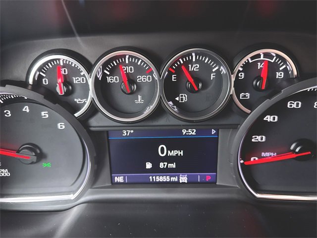 Used 2021 Chevrolet Tahoe LT w/ LT Signature Package image 12