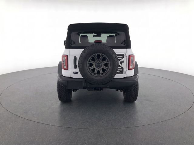 Used 2022 Ford Bronco Black Diamond image 6