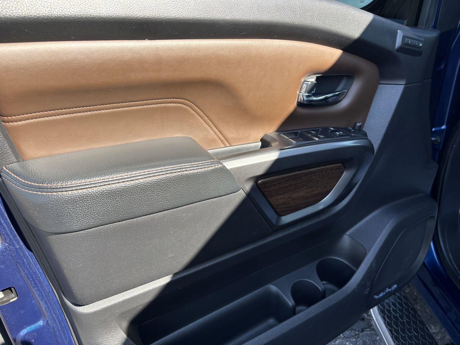 Used 2017 Nissan Titan Platinum Reserve image 13