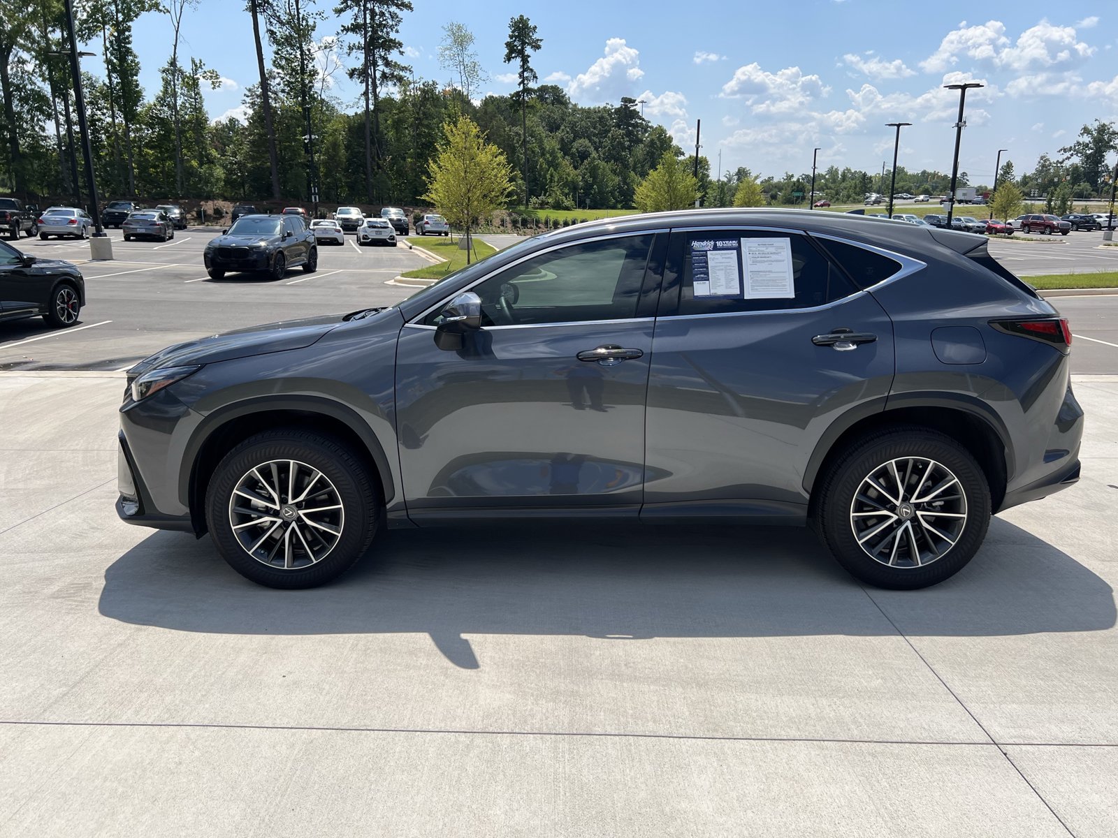 Used 2022 Lexus NX 350 AWD image 5