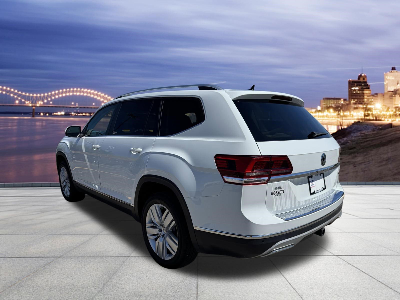 Used 2019 Volkswagen Atlas SEL image 3