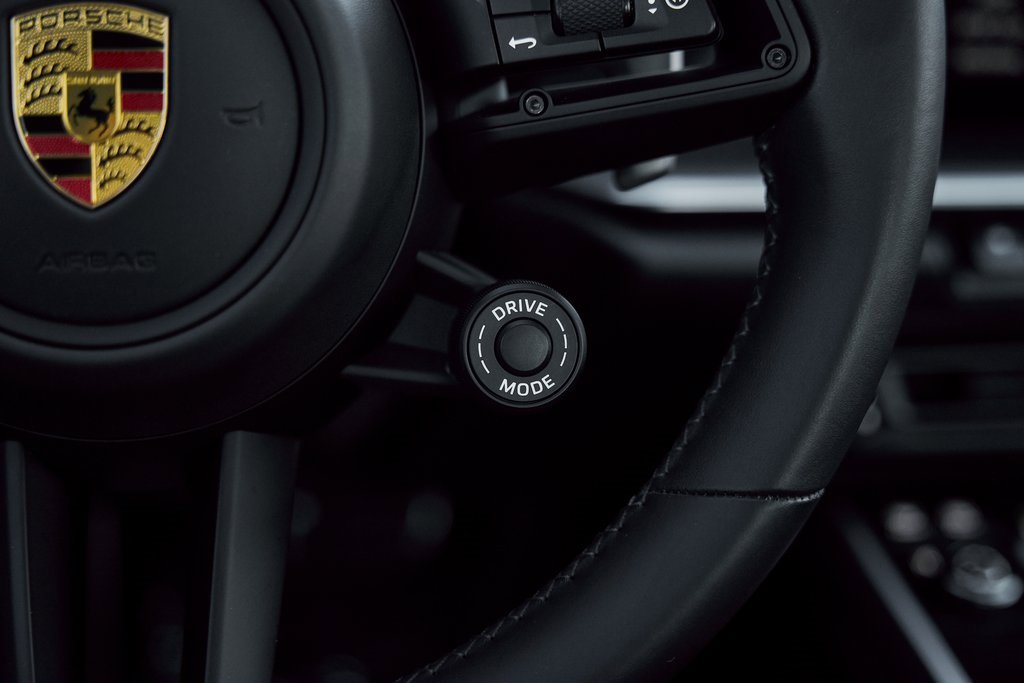 Used 2021 Porsche 911 Turbo S image 48