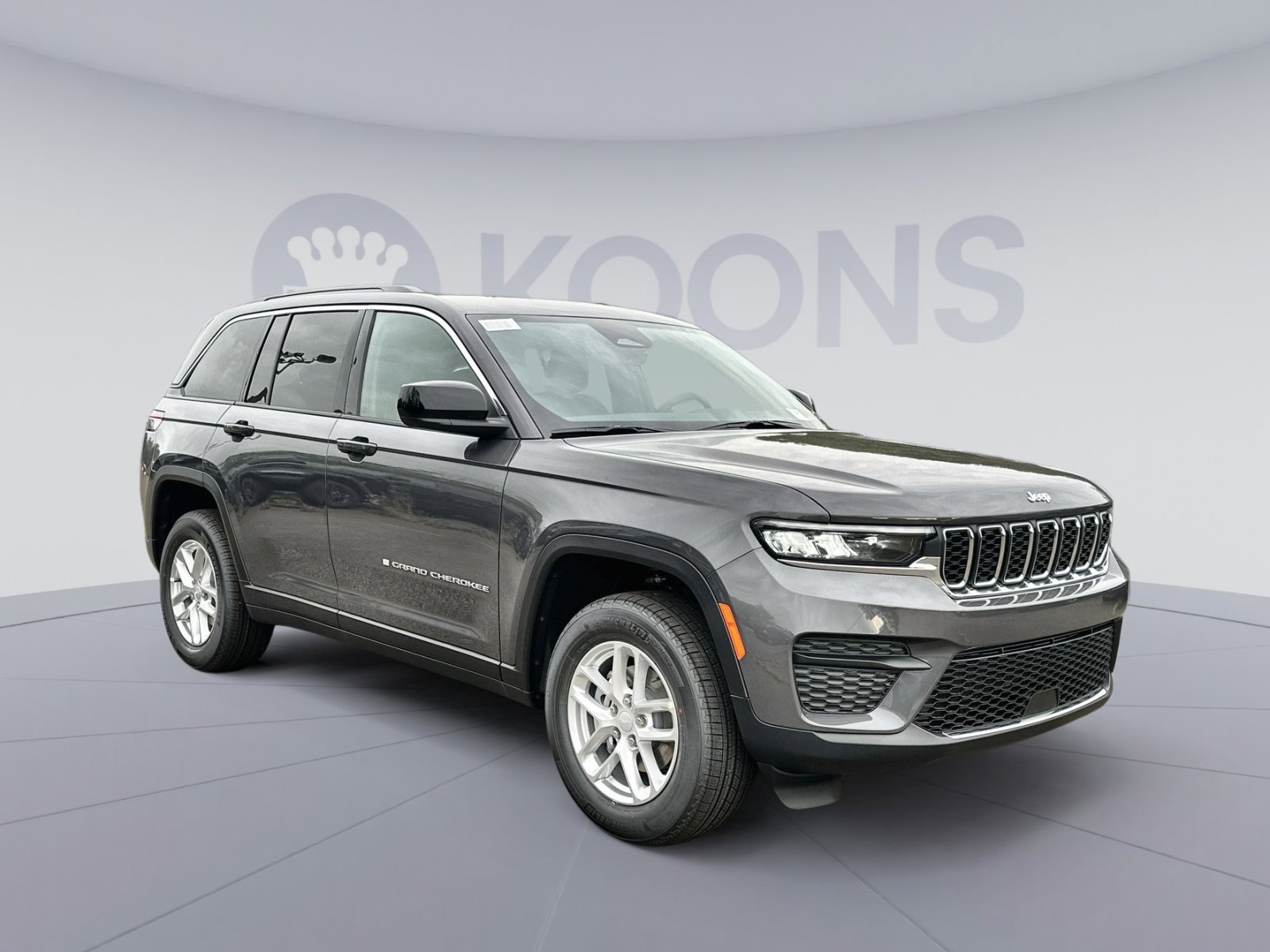 New 2025 Jeep Grand Cherokee Laredo X w/ Luxury Tech Group I image 10