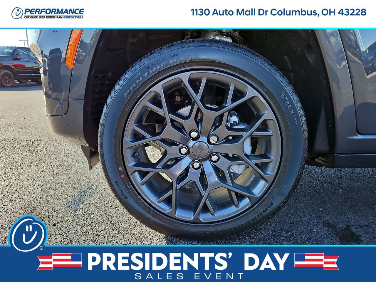 New 2025 Jeep Grand Cherokee Summit w/ Adv Protech Group IV image 9