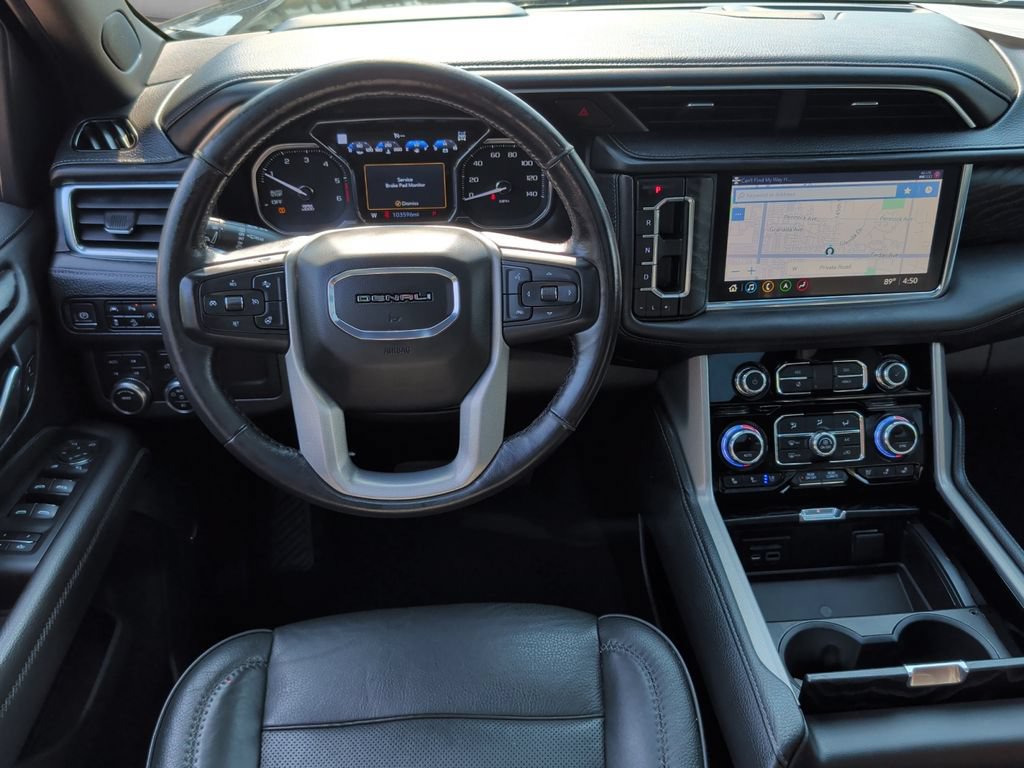 Used 2021 GMC Yukon Denali w/ Denali Premium Package AWD/4WD image 17