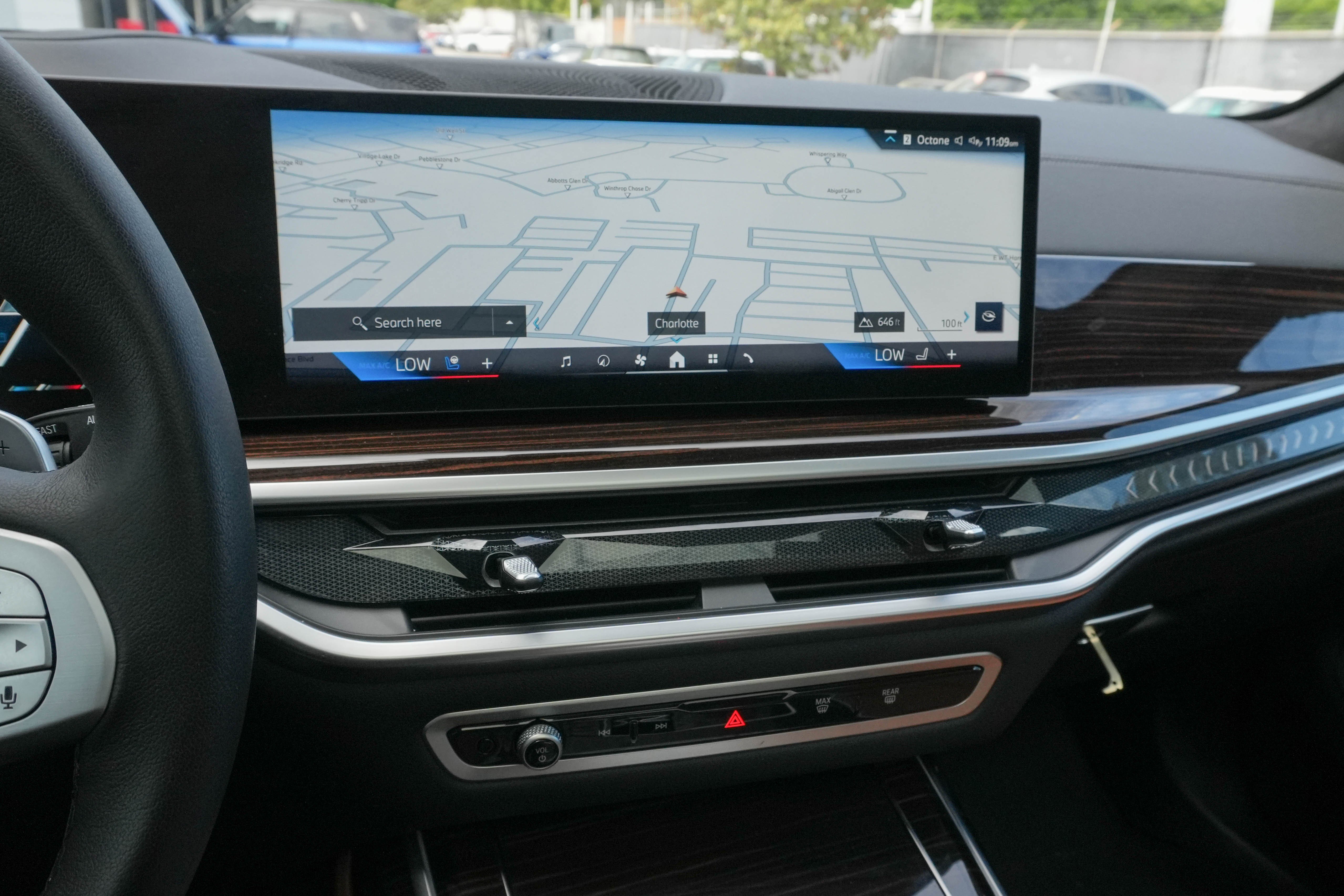 Certified 2026 BMW X7 xDrive40i image 24