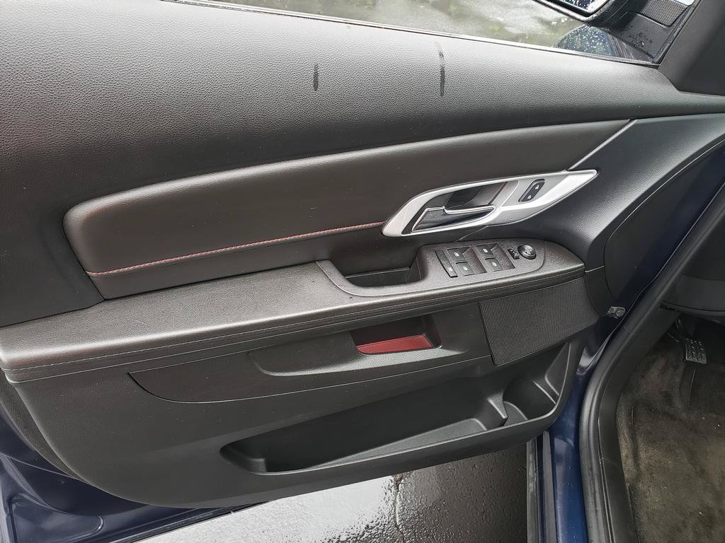 Used 2017 GMC Terrain SLE FWD image 11