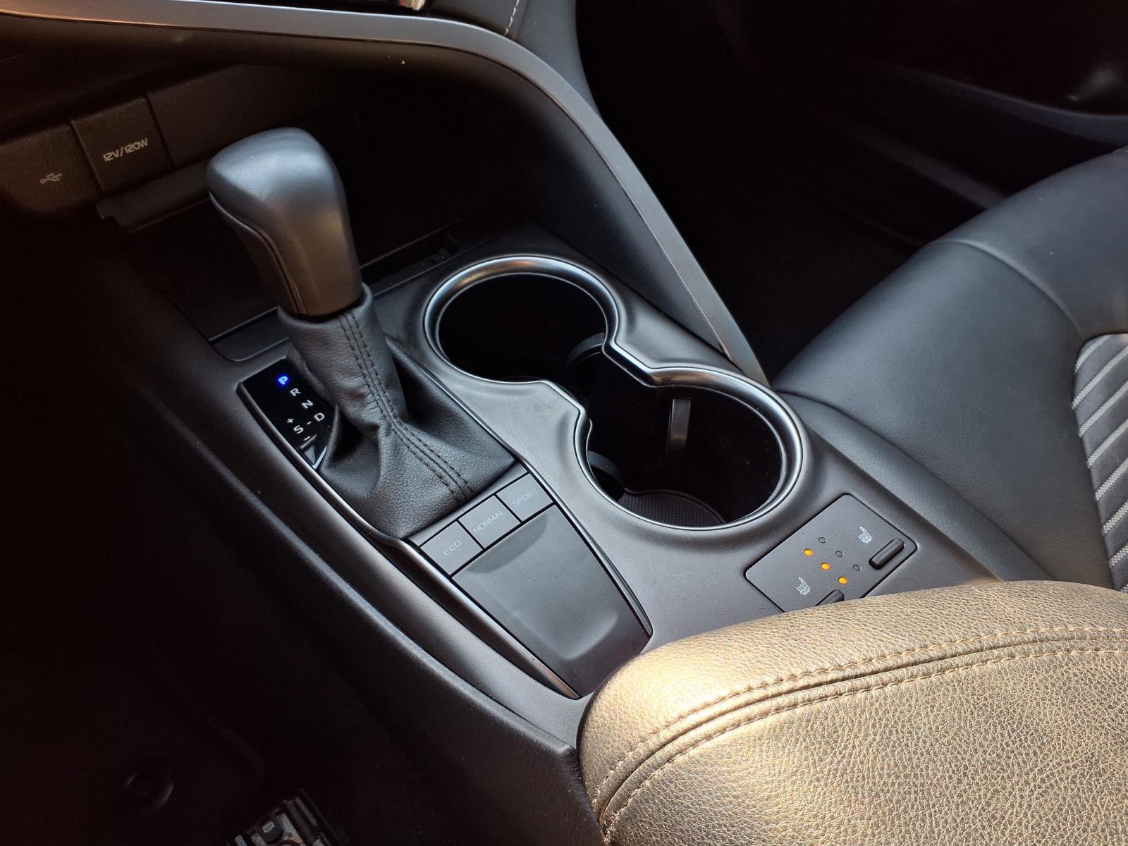 Certified 2024 Toyota Camry SE w/ Cold Weather Package FWD image 14
