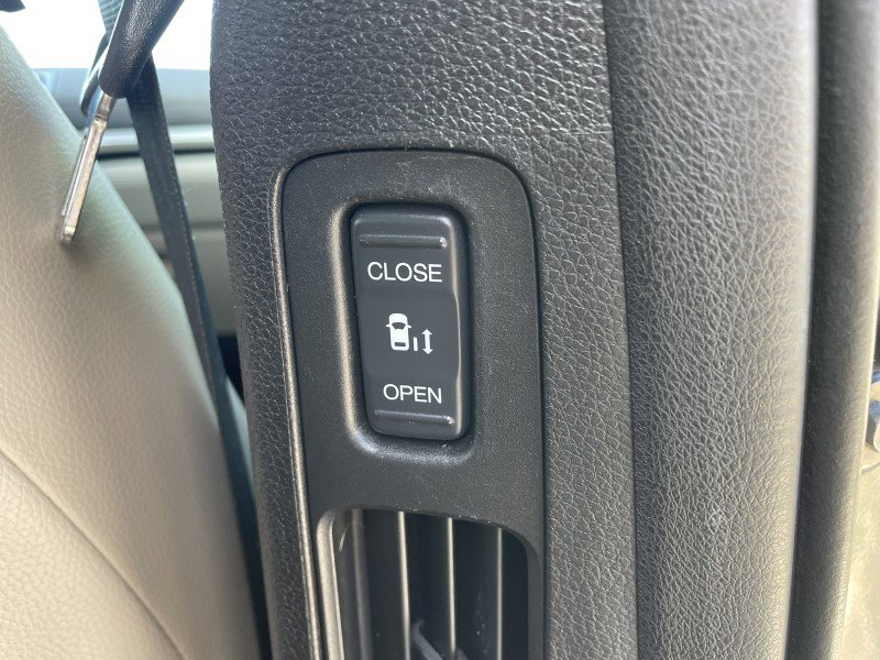 Used 2018 Honda Odyssey EX-L image 34