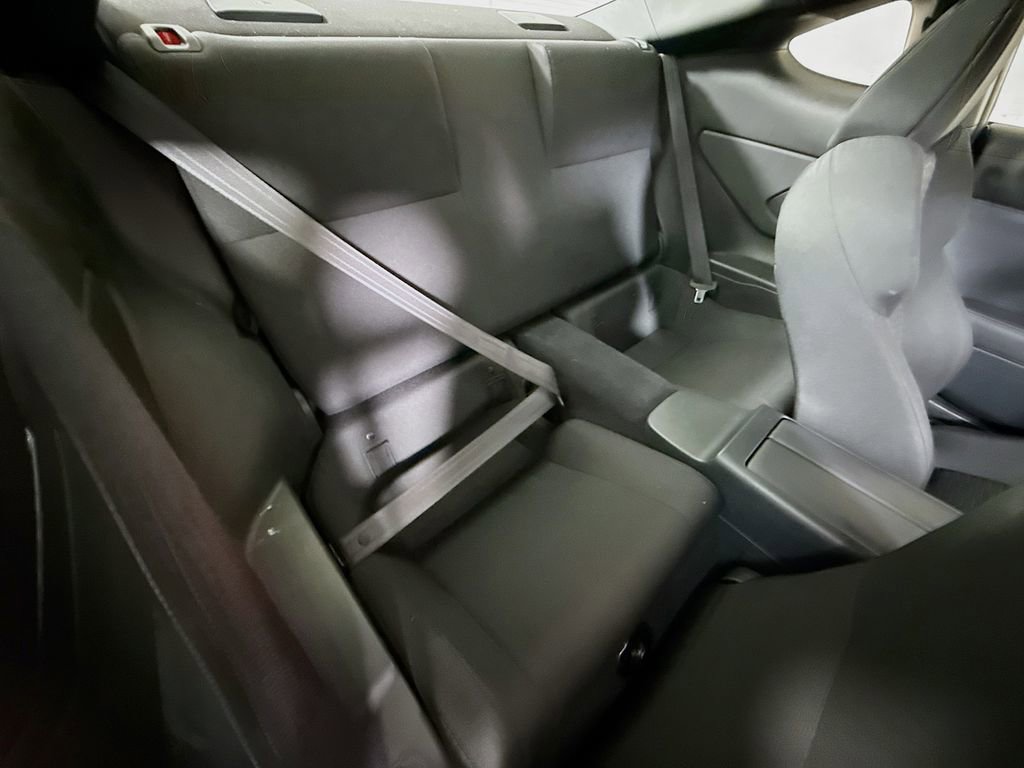 Certified 2023 Toyota GR86 w/ ALL Weather Mat Package (TMS) RWD image 29