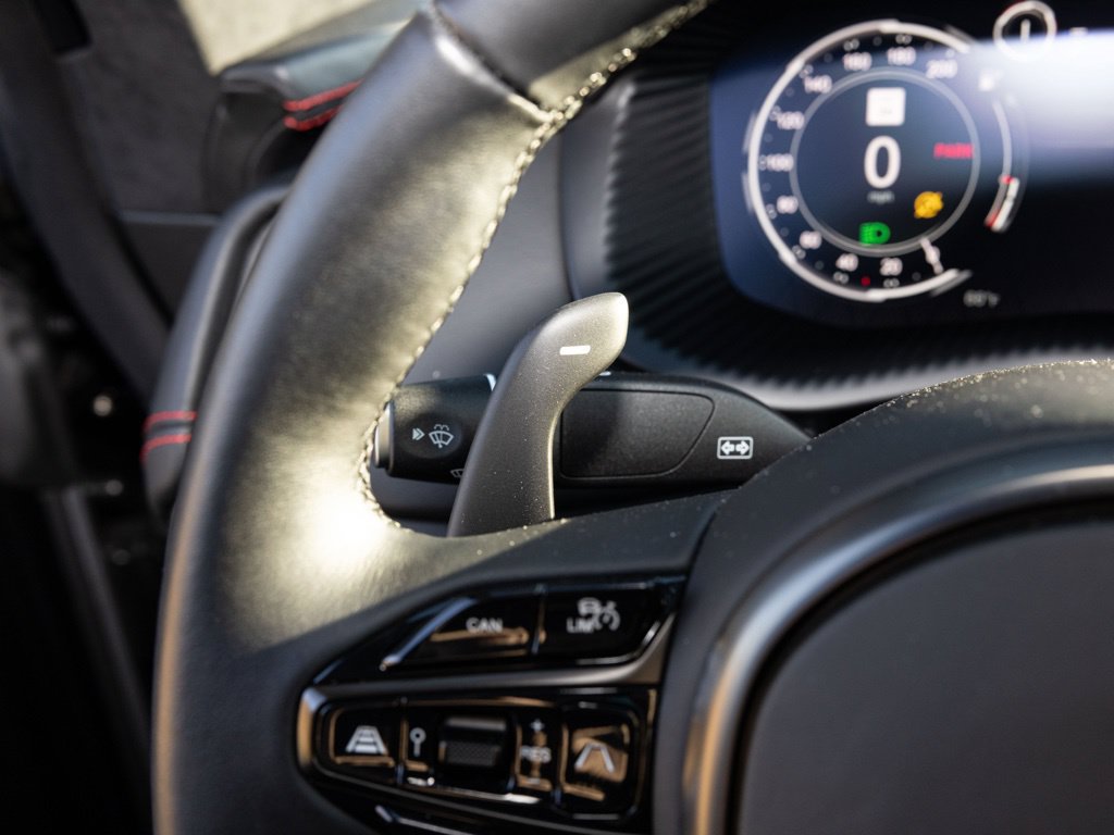 Used 2021 Aston Martin DBX AWD/4WD image 33
