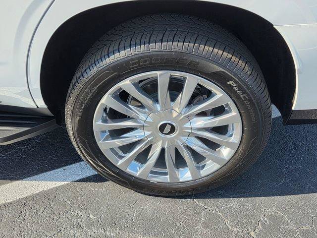 Certified 2023 Cadillac Escalade Premium Luxury w/ Performance Package AWD/4WD image 12