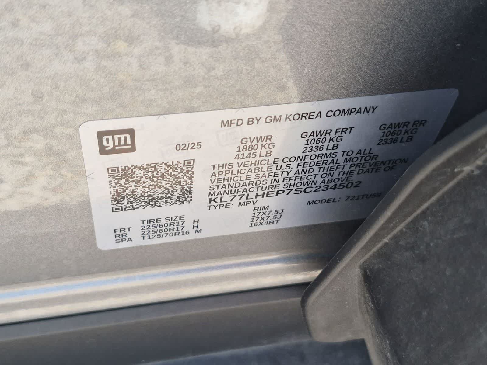 Used 2025 Chevrolet Trax LT w/ LT Convenience Package FWD image 32