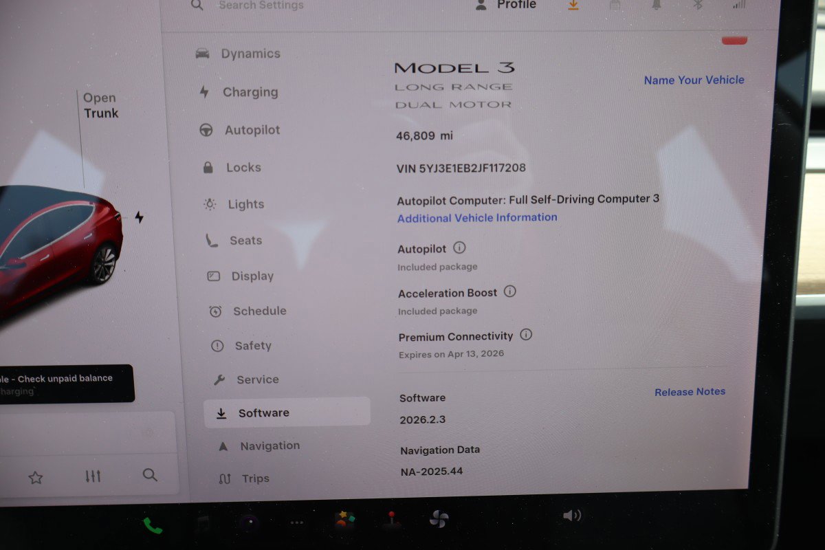 Used 2018 Tesla Model 3 Long Range image 11